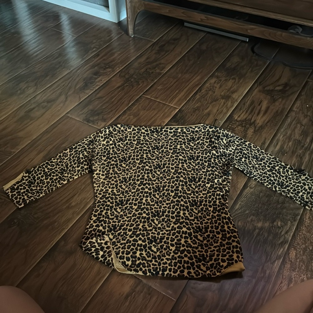 Leopard banned apparel sweater top